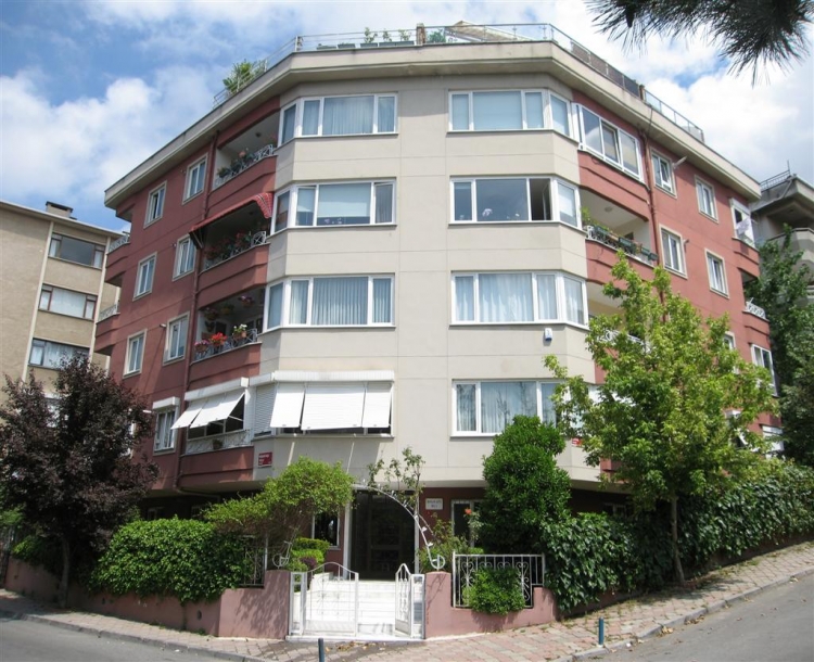 Acıbadem Noyan Apt.