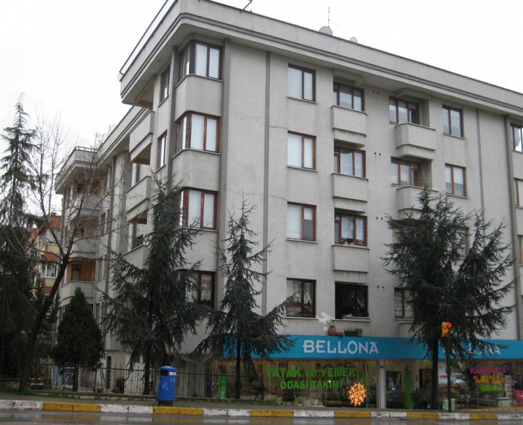 Acıbadem Toprak Apt.